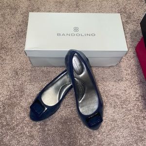 Women’s Bandolino partner leather dress show